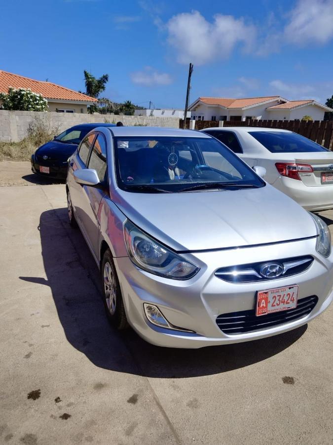 The Jazmin'S Apto B Oranjestad Exteriör bild